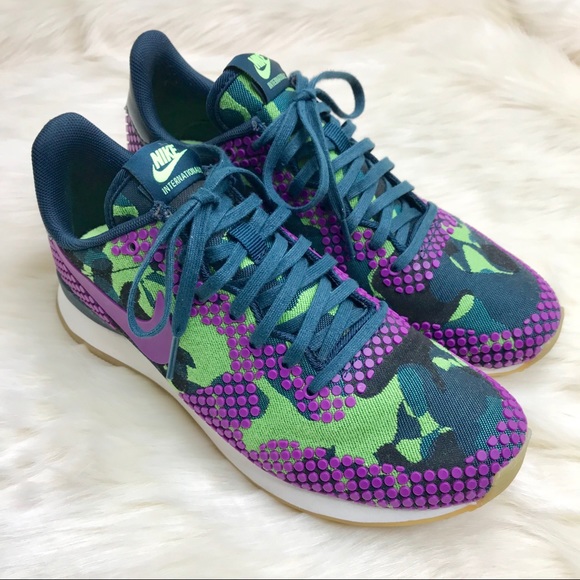 Nike Shoes - Nike Internationalists Jacquard - Purple/Camo